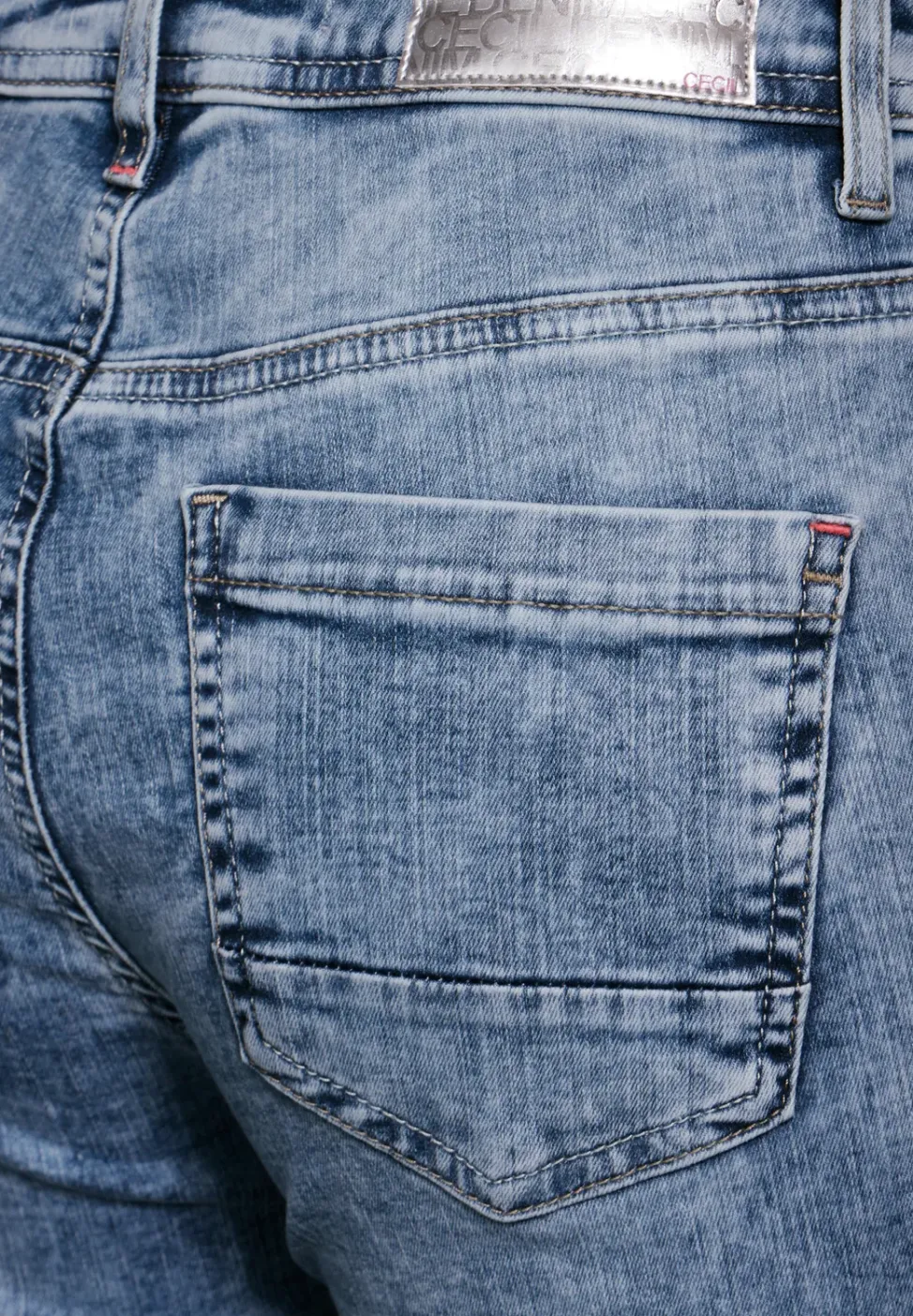 Jeans à la coupe slim