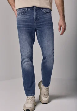 Jeans à la coupe slim