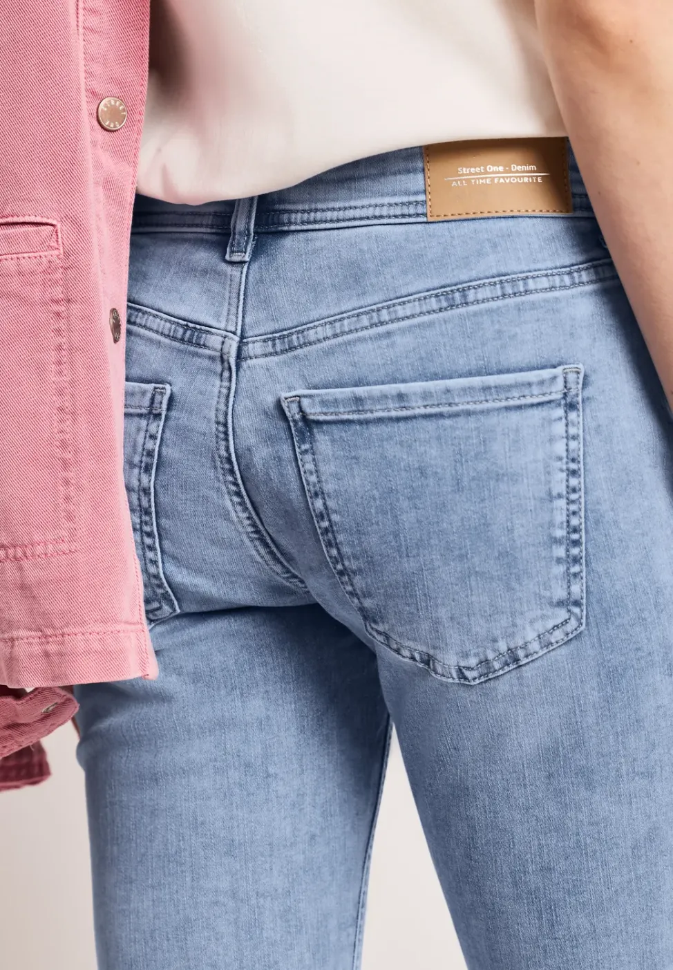 Jeans Low Waist Slim Leg en Casual Fit