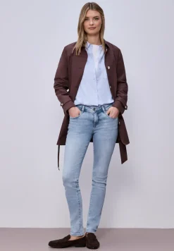 Jeans Mid Waist Slim Leg à la coupe Slim Fit