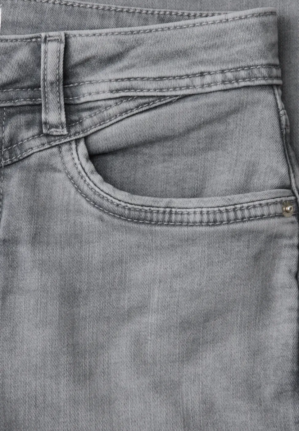 Jeans 7/8 Slim Leg en Casual Fit