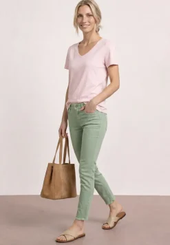 Jeans Straight Legs avec ourlet ouvert