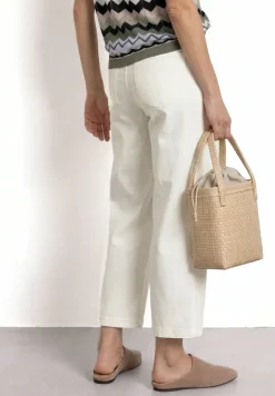 Jean taille haute coupe large en style ample