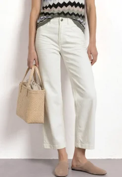 Jean taille haute coupe large en style ample