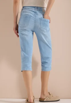 Jean taille haute Slim Leg à la coupe slim