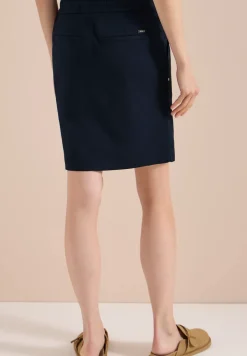 Jupe longue au genou, look délavé