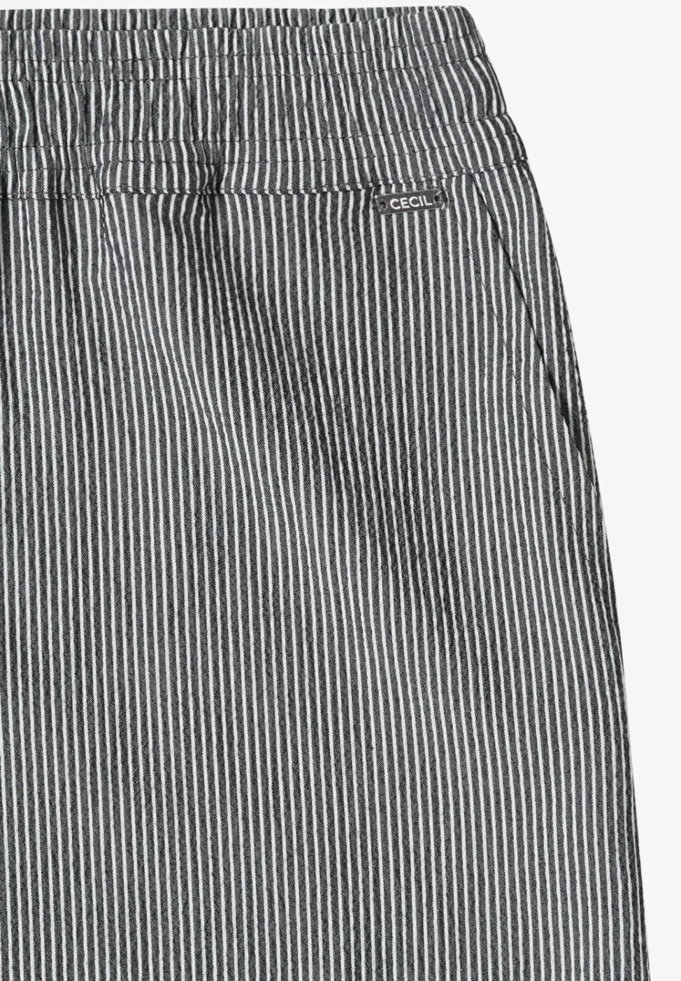 Jupe longueur genou en qualité seersucker