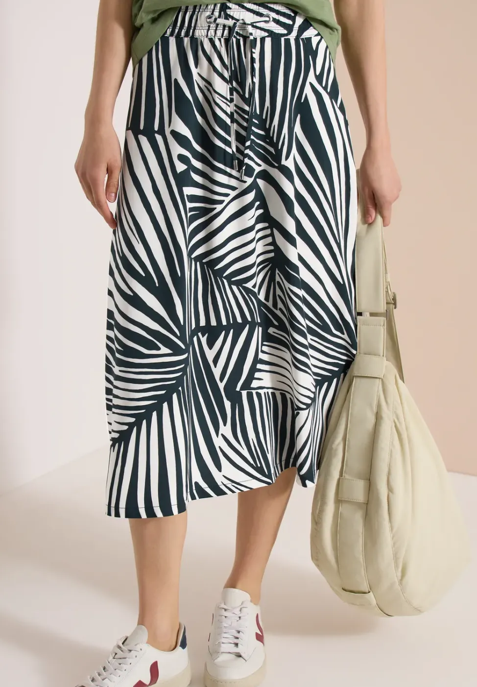 Jupe midi avec motif graphique