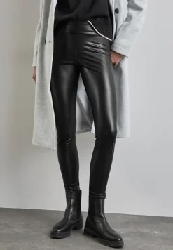Leggings thermiques enduits