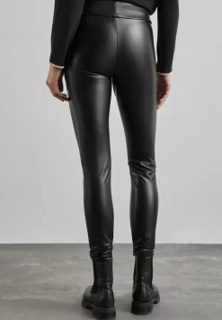 Leggings thermiques enduits