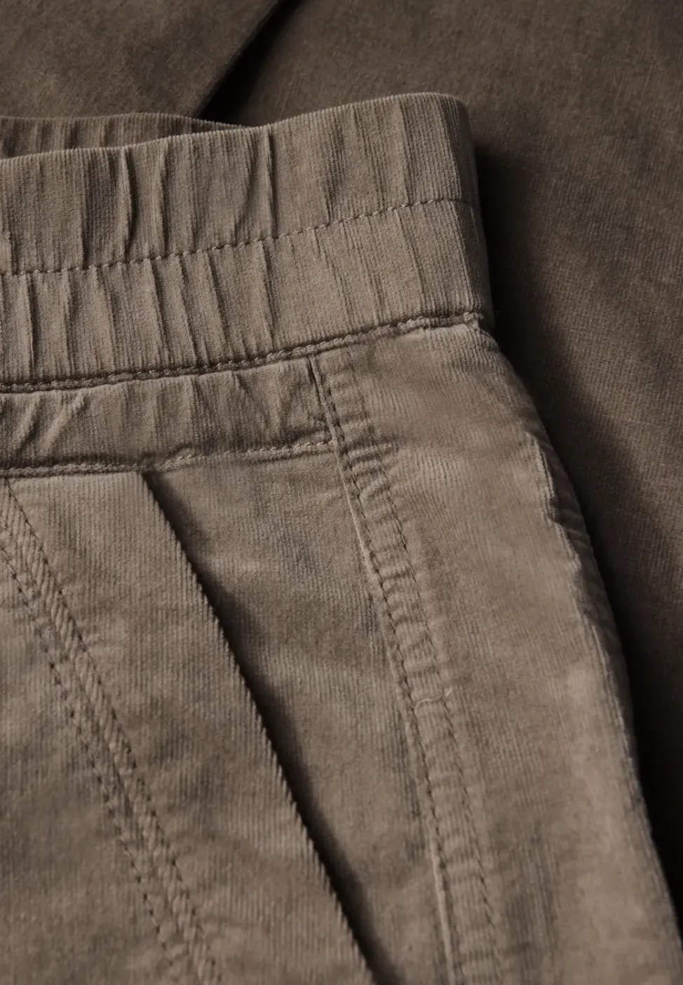 Loose Fit pantalon en velours côtelé