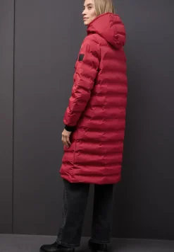 Manteau avec coutures collées