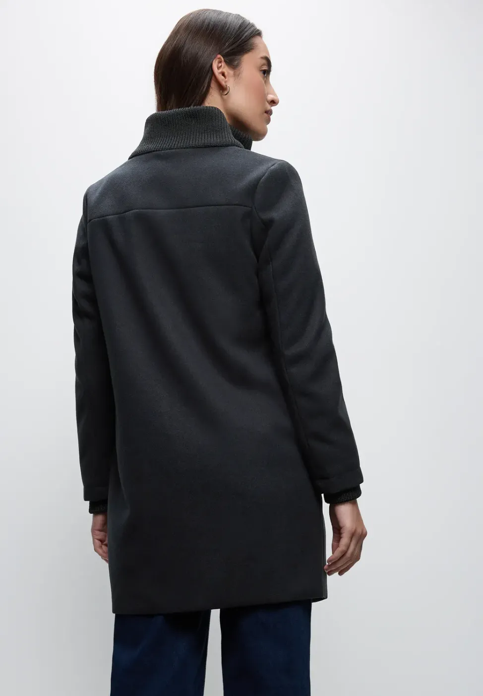 Manteau avec détails en tricot