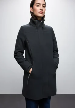 Manteau avec détails en tricot