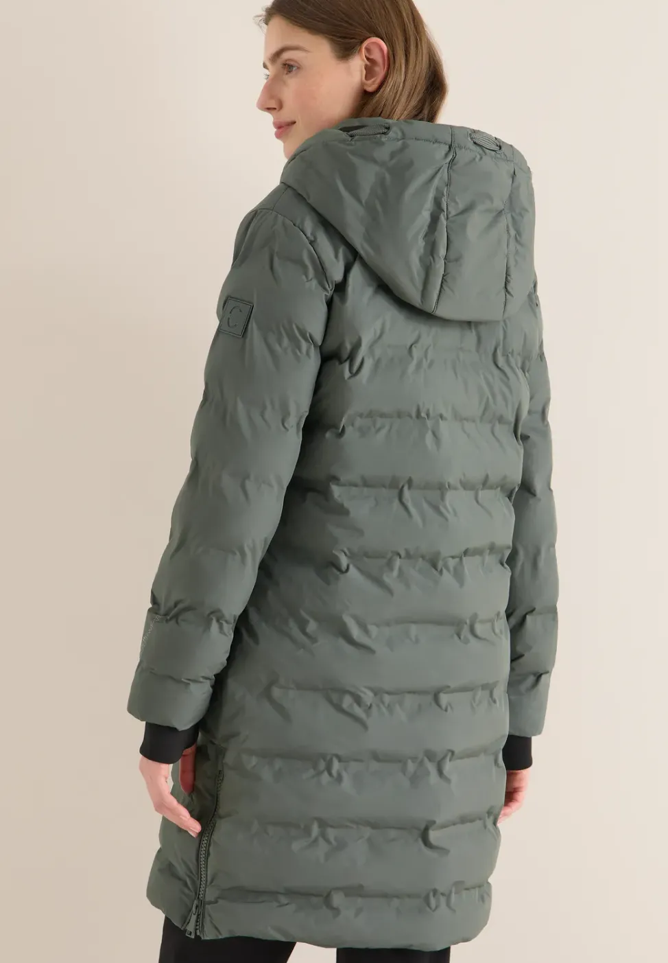 Manteau avec matelassage sans coutures