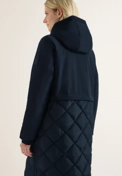 Manteau avec mélange de structures