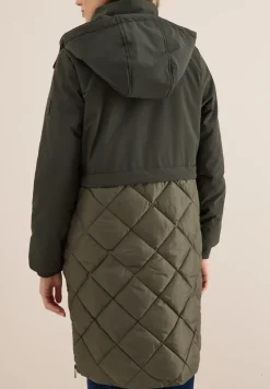 Manteau avec mélange de structures