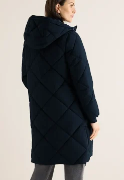 Manteau avec sac à dos Strings