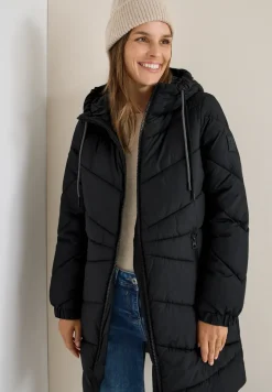 Manteau matelassé avec capuche