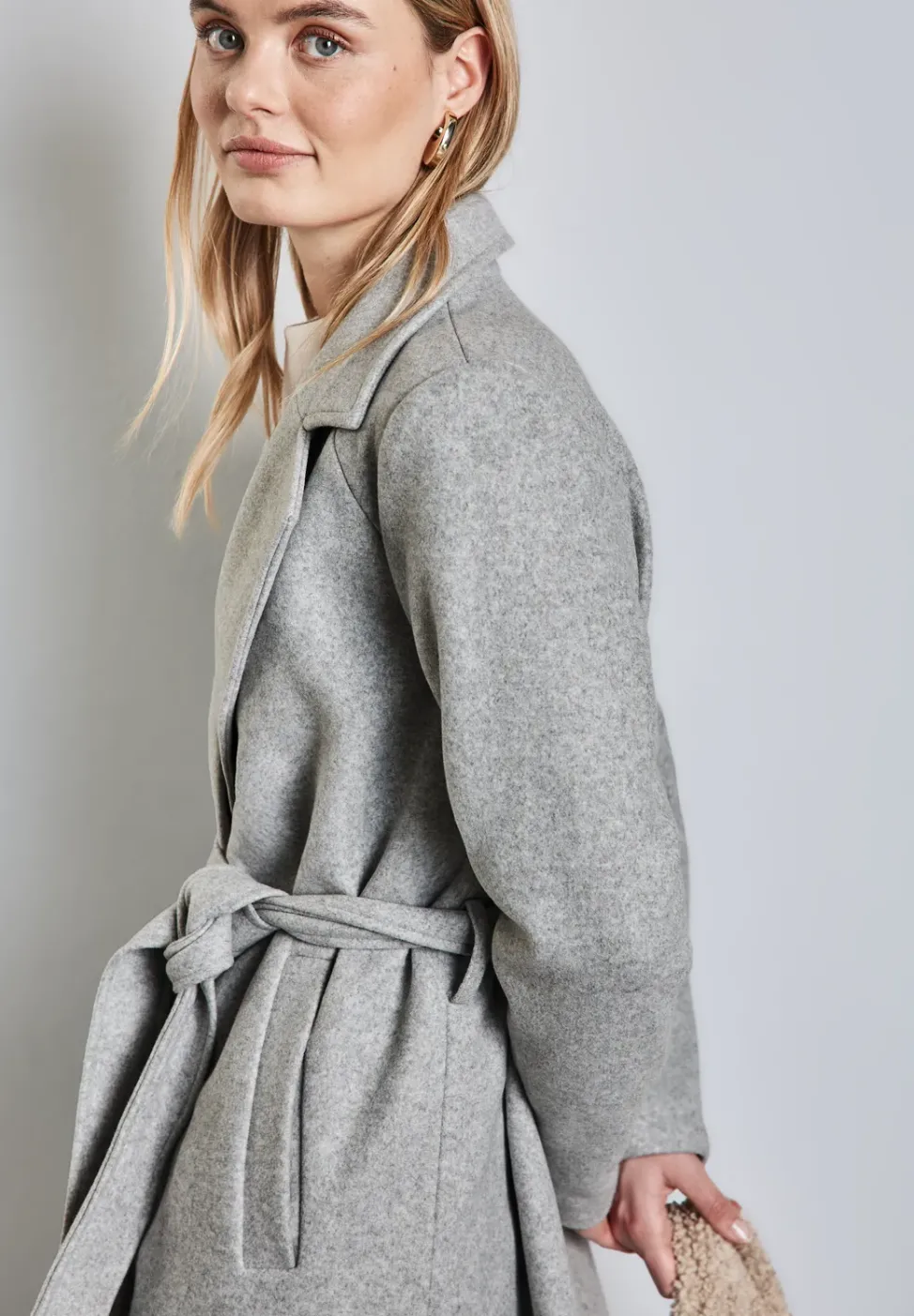 Manteau à revers