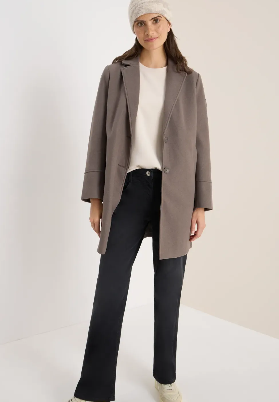 Manteau à revers aspect laine