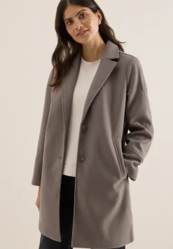Manteau à revers aspect laine