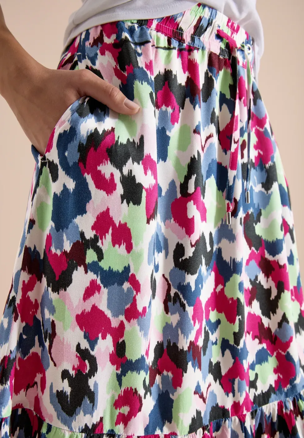Maxi-jupe avec motif graphique