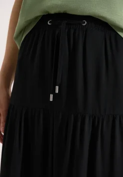 Maxi-jupe avec volants et élastique à la taille
