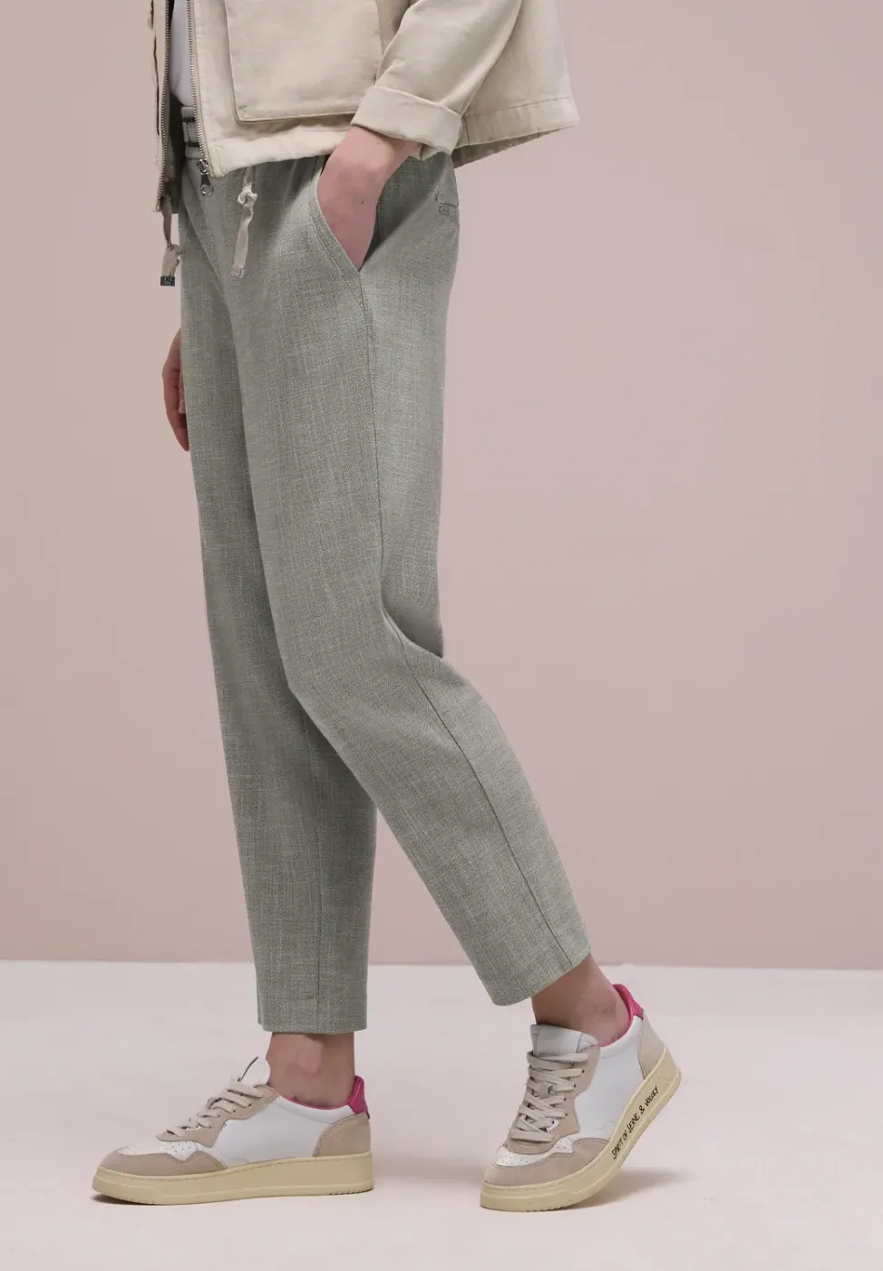 Mid Waist Slim Leg Pantalon avec boucle