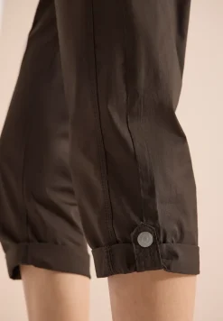 Mid Waist Slim Leg pantalon avec turn-up