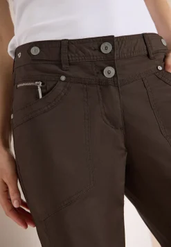 Mid Waist Slim Leg pantalon avec turn-up