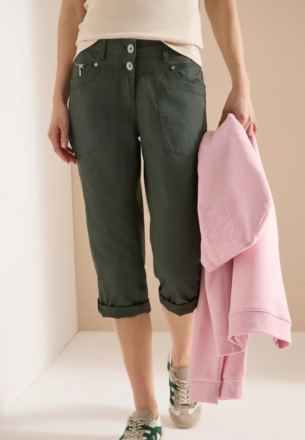 Mid Waist Slim Leg pantalon avec turn-up
