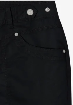 Mid Waist Slim Leg pantalon avec turn-up