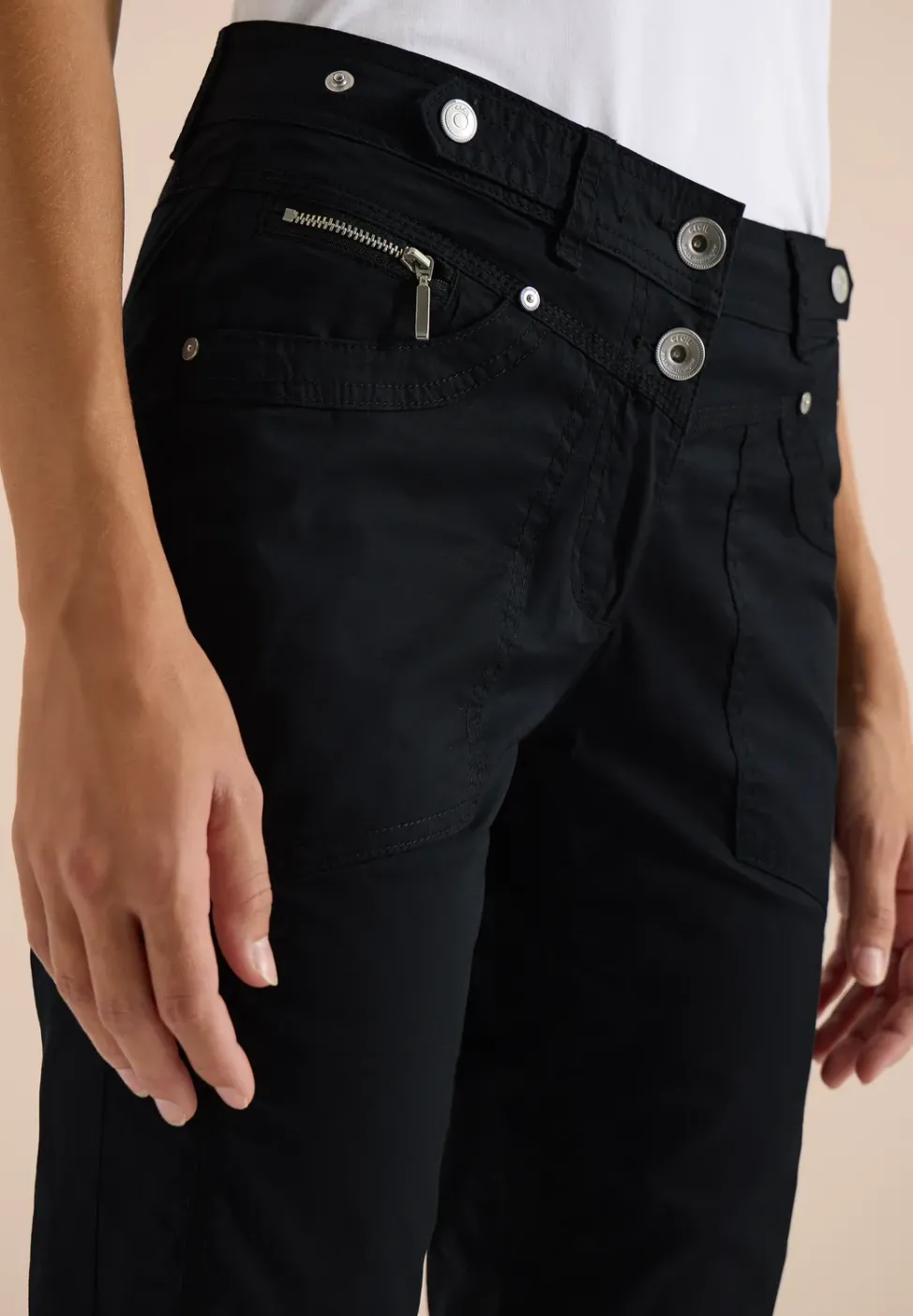 Mid Waist Slim Leg pantalon avec turn-up