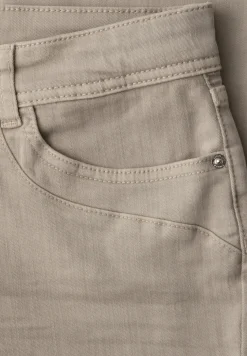 Mid Waist Straight Leg Jeans dans le Slim Fit
