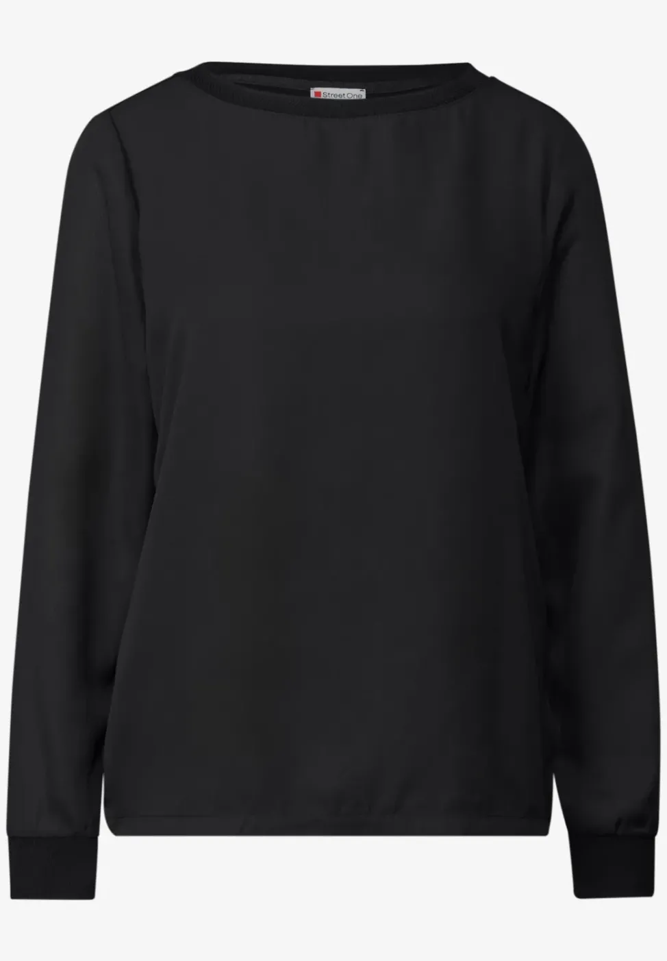 Mélange de matériaux pour la chemise en mousseline