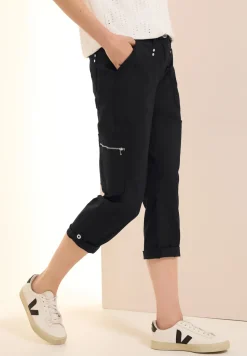 Pantalon 7/8 au look cargo