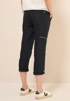Pantalon 7/8 au look cargo