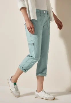 Pantalon 7/8 au look cargo