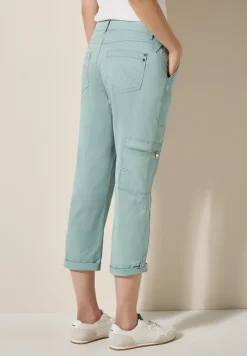 Pantalon 7/8 au look cargo