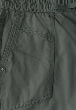 Pantalon au look cargo