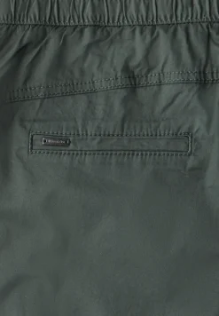 Pantalon au look cargo