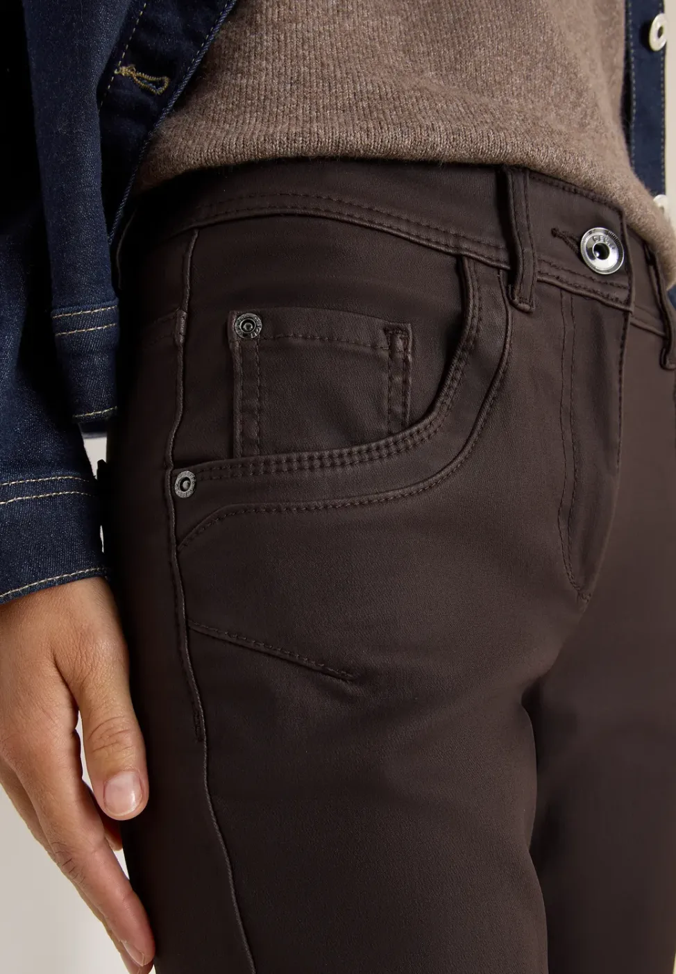 Pantalon au look cuir
