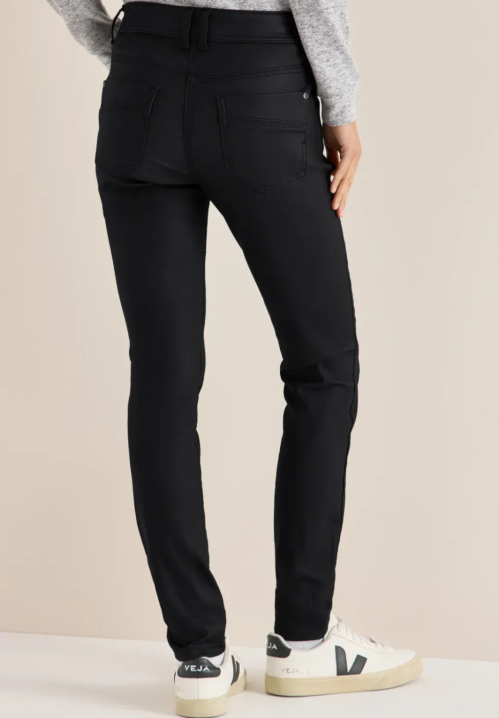 Pantalon au look cuir