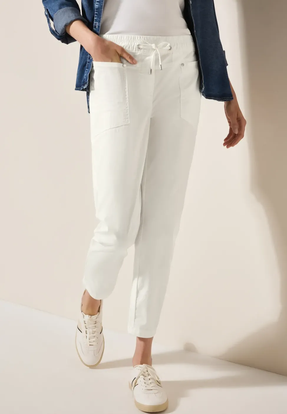 Pantalon au look délavé