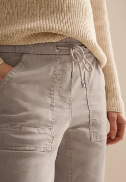 Pantalon au look délavé