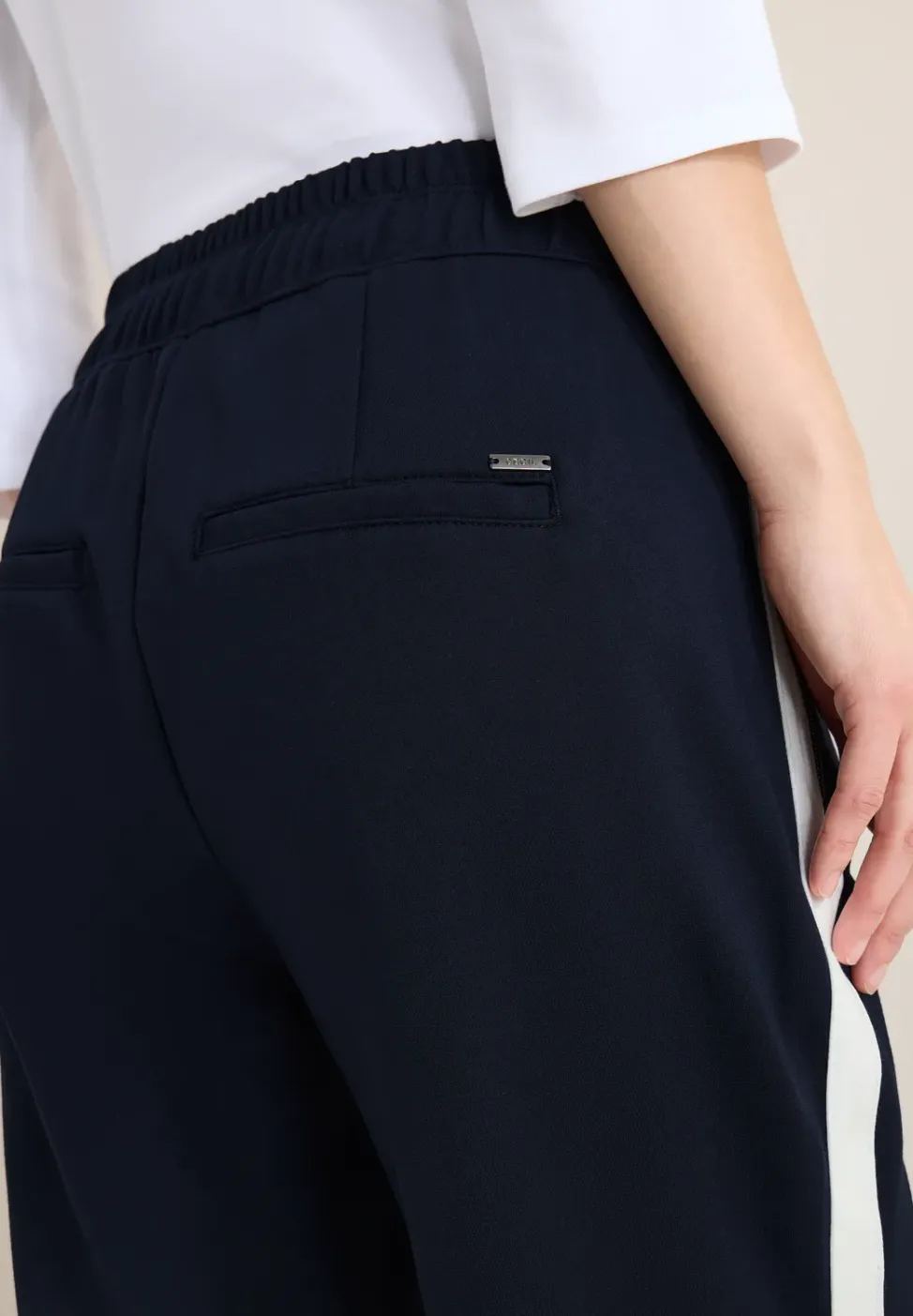 Pantalon avec Color Block Tape