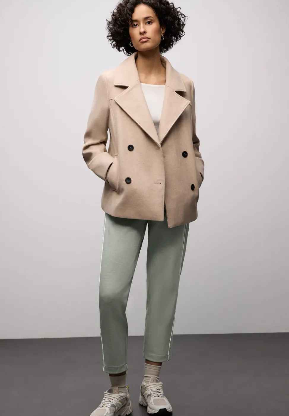 Pantalon avec détail de bande