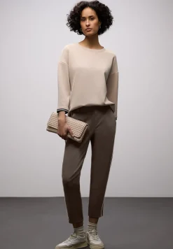 Pantalon avec détail de bande
