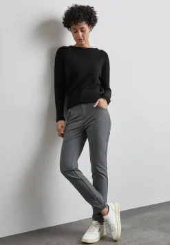 Pantalon avec détails zippés